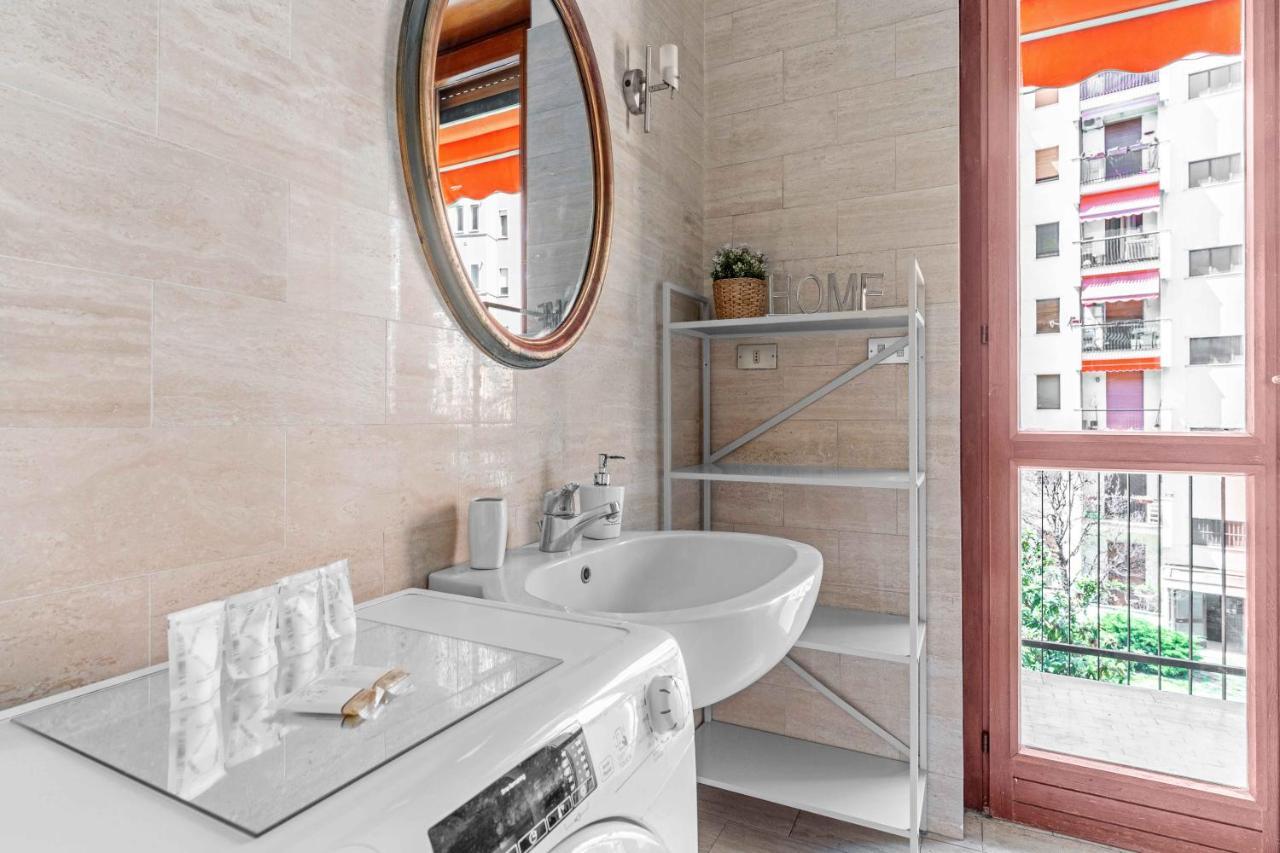 Pau10 -Porta Romana - Duomo - Luxury มิลาน ภายนอก รูปภาพ
