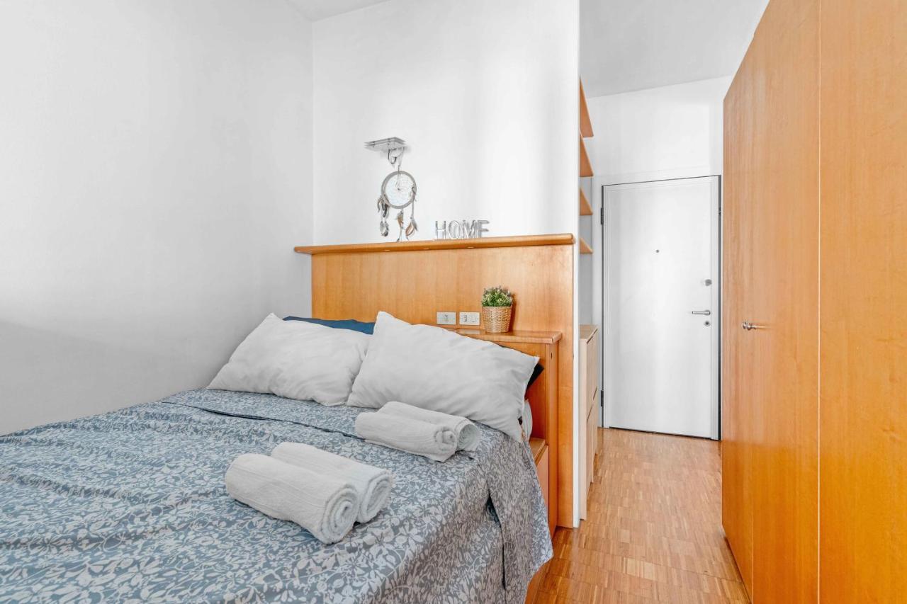 Pau10 -Porta Romana - Duomo - Luxury มิลาน ภายนอก รูปภาพ
